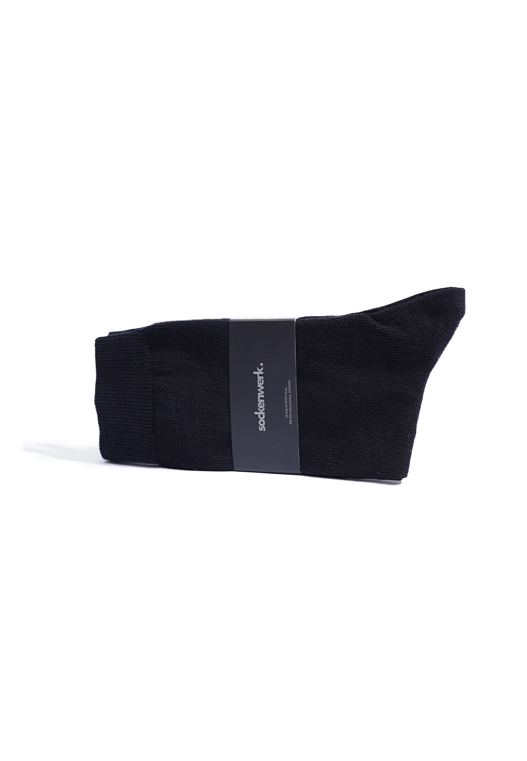 Schwarze Business Socken aus Bio-Baumwolle – Hochwertige, bequeme und atmungsaktive Herrensocken, nachhaltig in Portugal gefertigt – Perfekt für Büro und Alltag.